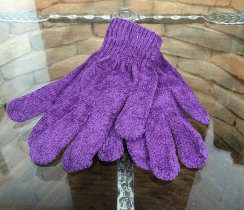 rukavice fialová